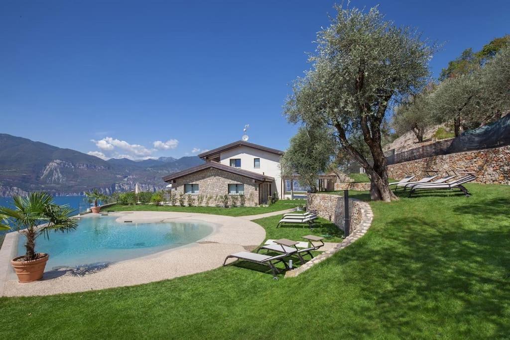 Villa Divina - Apt Divina Con Piscina E Vista Lago Castelletto Di Brenzone Exteriör bild