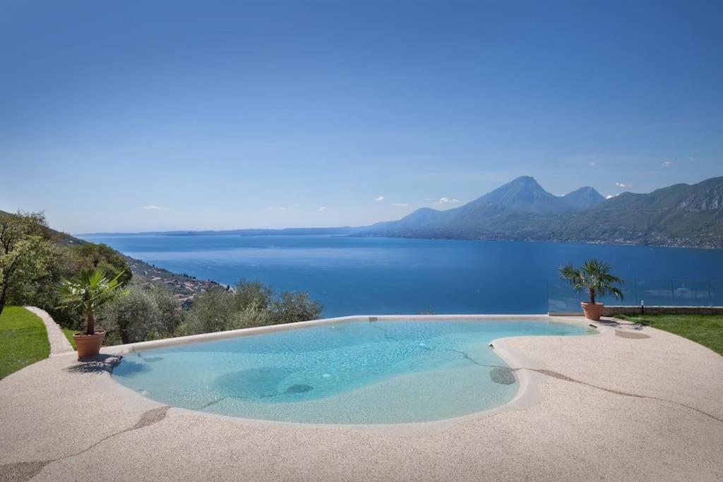Villa Divina - Apt Divina Con Piscina E Vista Lago Castelletto Di Brenzone Exteriör bild