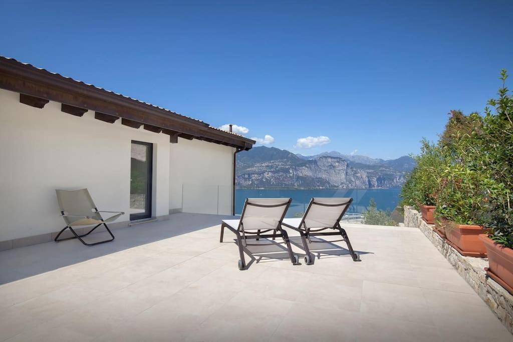 Villa Divina - Apt Divina Con Piscina E Vista Lago Castelletto Di Brenzone Exteriör bild