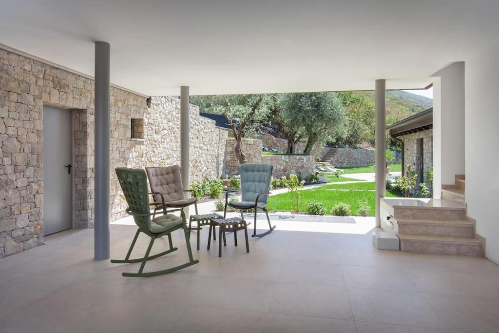 Villa Divina - Apt Divina Con Piscina E Vista Lago Castelletto Di Brenzone Exteriör bild